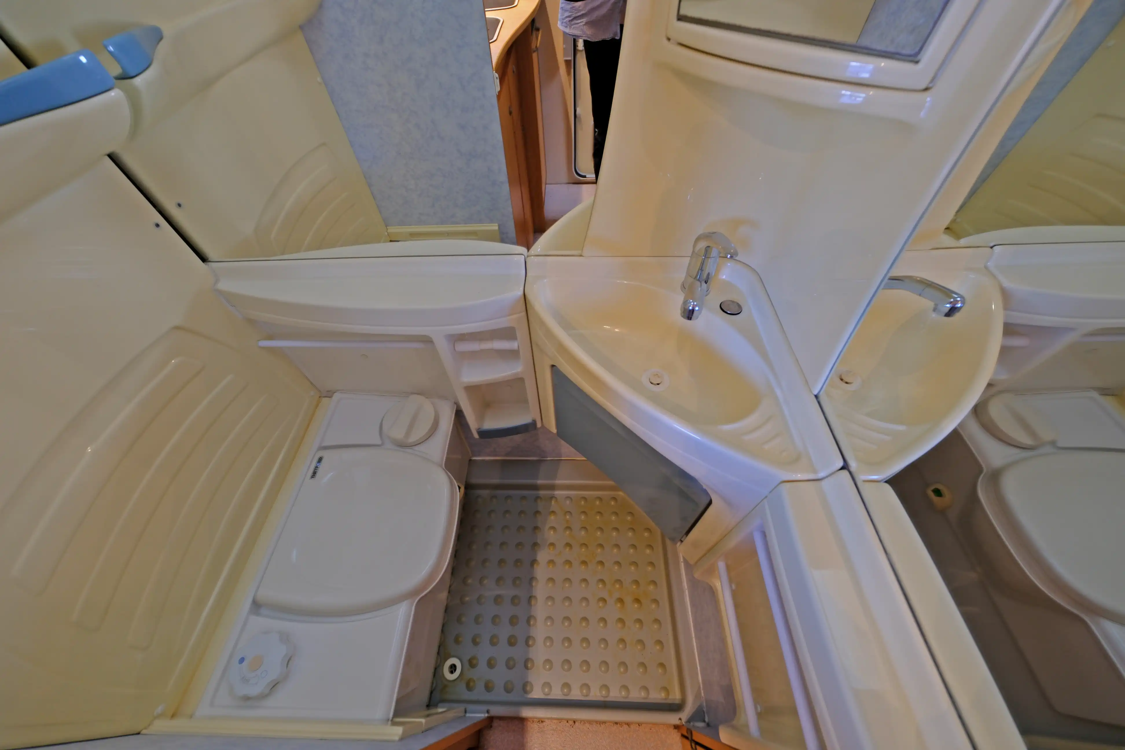 CARAVELAIR Eldorado 420 